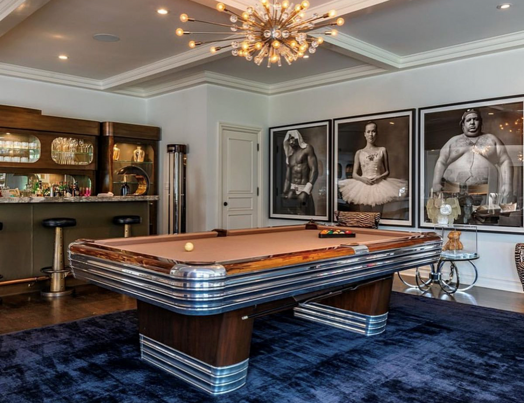 BLATT BILLIARDS New Yorker Custom Pool Table.