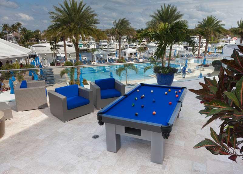 Outdoor pool table
