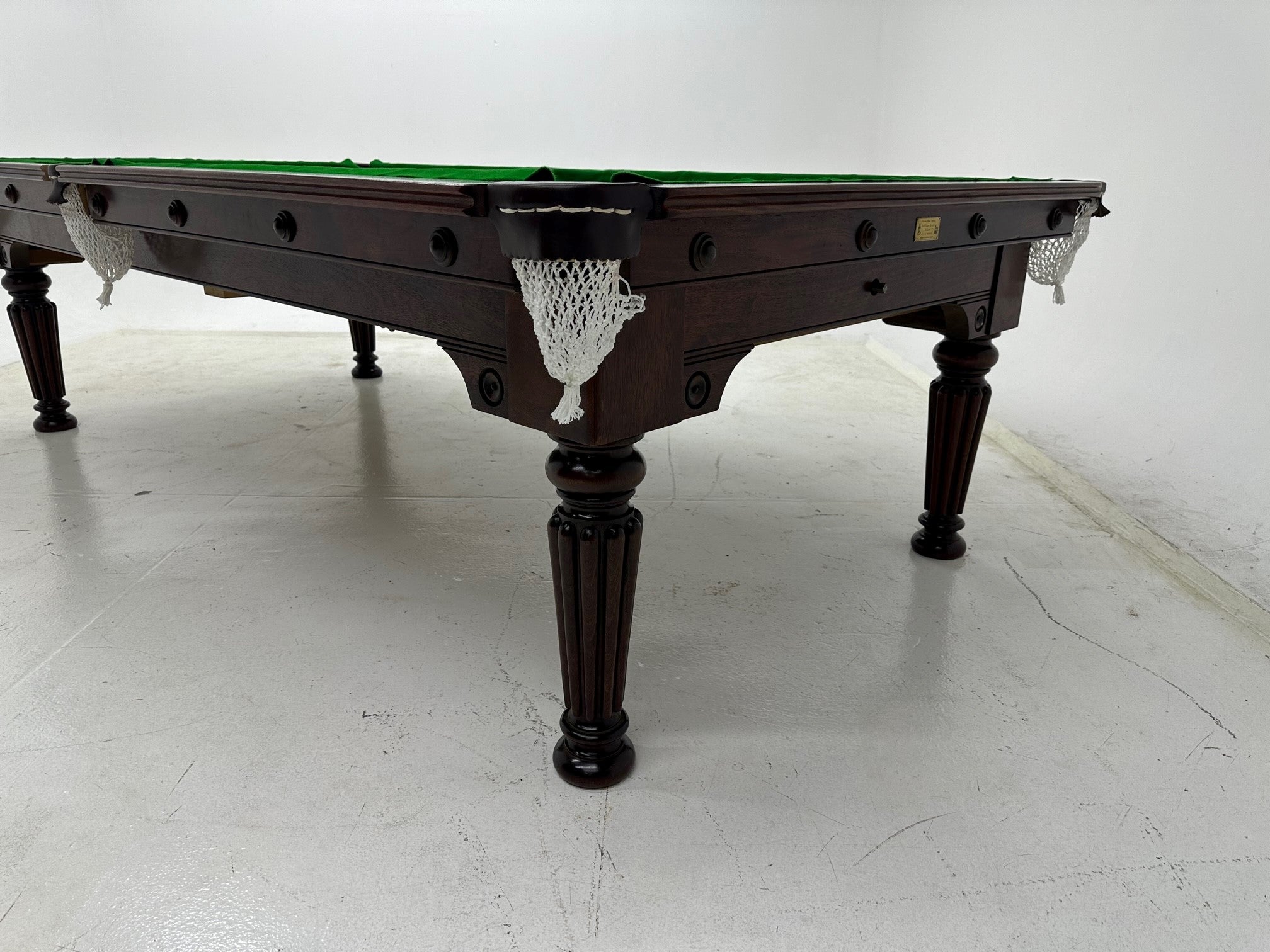 Sir Willliam Bently 9' Snooker & Dining Table