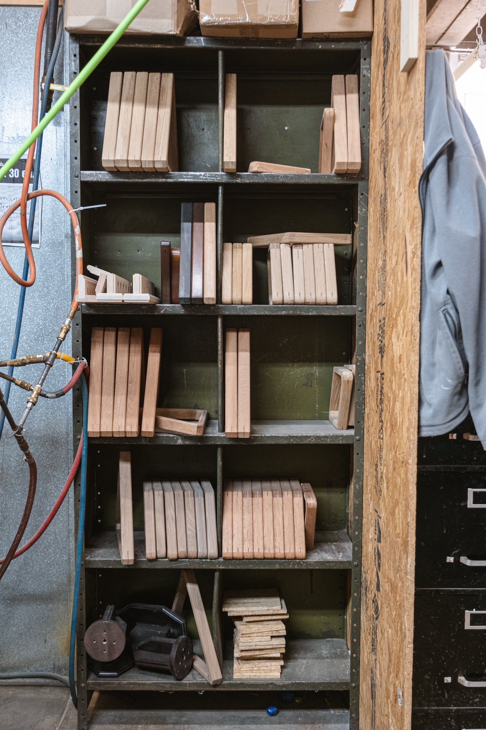 Custom Carbon Fiber Triangle Rack | Blatt Billiards